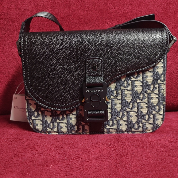 Dior Set Box, Authenticity Card,Dust Bag Included - Picture 3 of 9